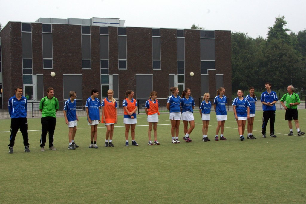 Korfbal C2  6 september-002.JPG